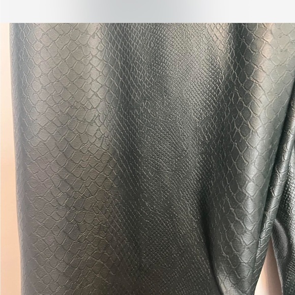 Green Faux Leather Leggings - Picture 2 of 3